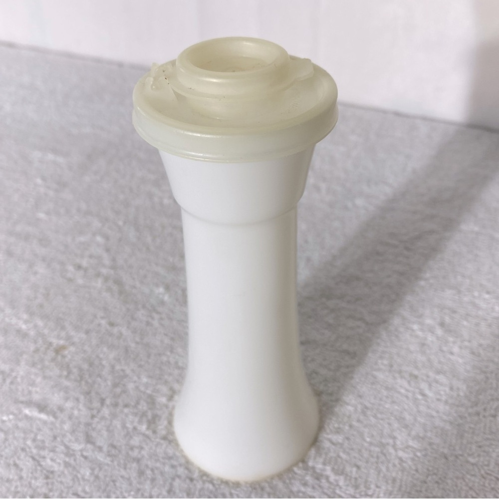 Vintage Tupperware White Hourglass Salt & Pepper Shaker